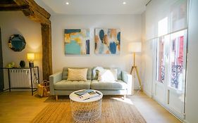 Homely Rooms